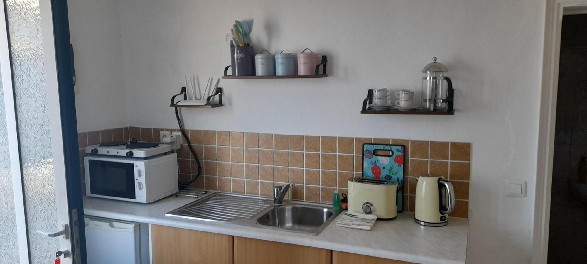 Lovely Studio In Strinilas With Its Own Pool Buitenkant foto